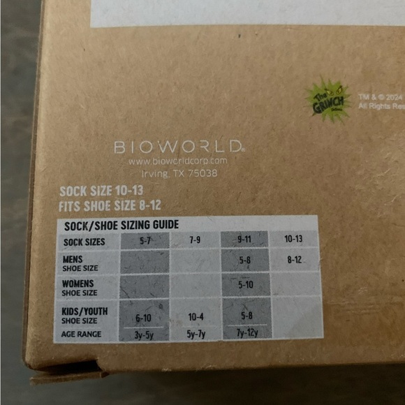 The Grinch Gift Set - Picture 4 of 7